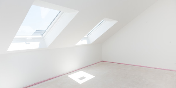 Puertas y Ventanas de Aluminio / PVC a medida en Santa Coloma de Gramenet · Cierre Hermético