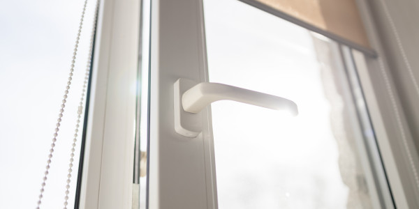 Puertas y Ventanas de Aluminio / PVC a medida en Santa Coloma de Gramenet · Estanqueidad al Aire